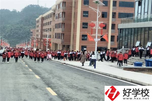 益陽有哪些公辦職高？學費多少？