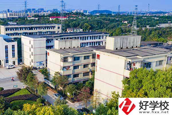 湘潭縣職業技術學校開設了哪些熱門專業？