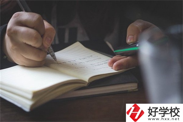 湖南職校讀3+2好還是五年一貫制好？