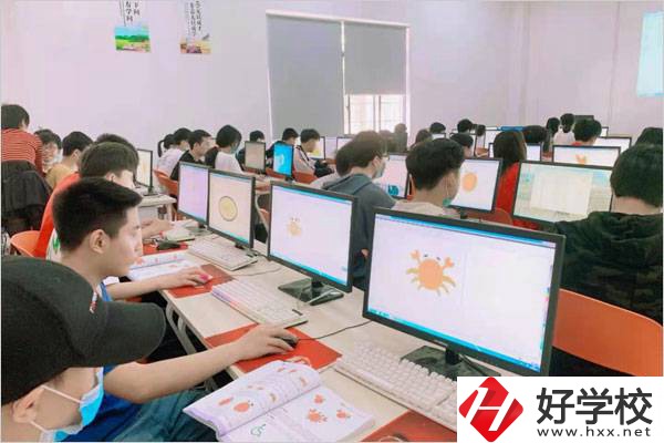 湘潭計算機職業技術學校實訓室