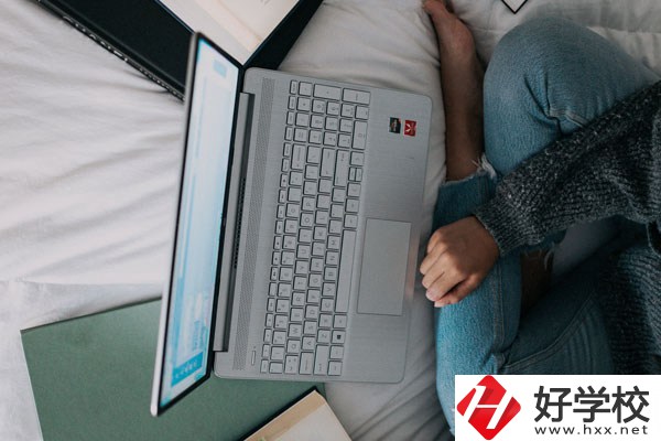湖南省道縣師范學校好不好？什么專業女生最多？