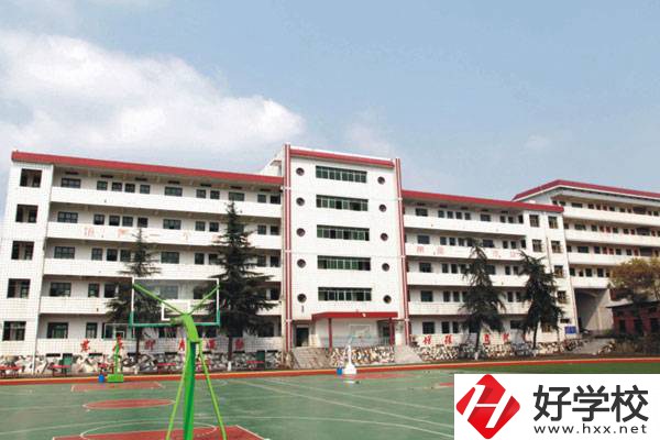 湖南兵器工業高級技工學校教學樓