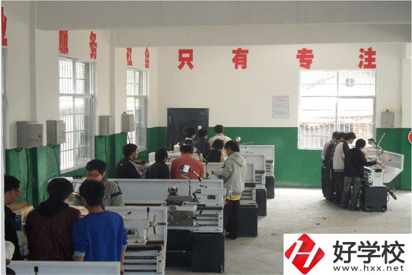 懷化的公辦職高有哪些？可以免學費嗎？