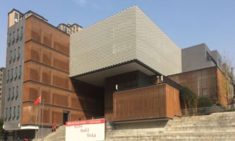 成都市現代職業技術學校