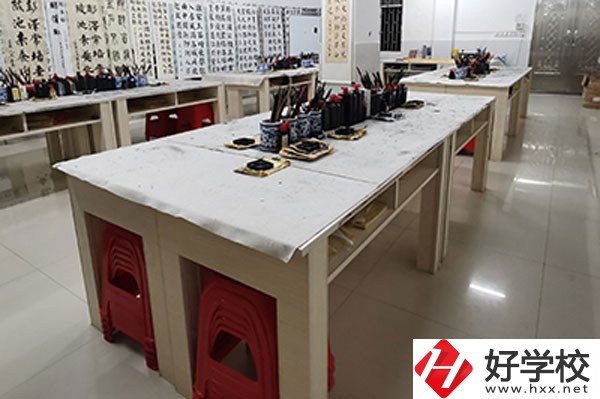 衡陽市菁東中等職業學校實訓室