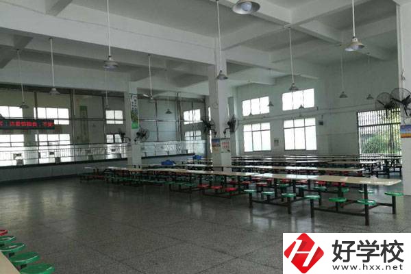 常寧市職業中等專業學校值得讀嗎?有高考班嗎?