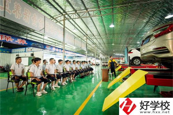 懷化哪些中職有繪畫專業？哪所更有優勢？