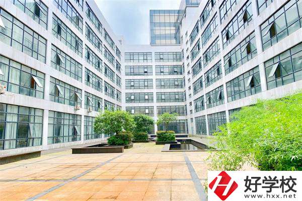 湖南曙光科技技工學校有助學政策嗎？有哪些招生專業？