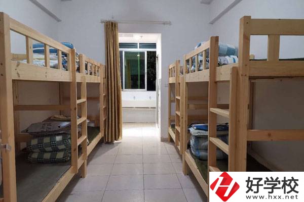 長沙康明中等職業學校怎么樣?外地生可以讀嗎?