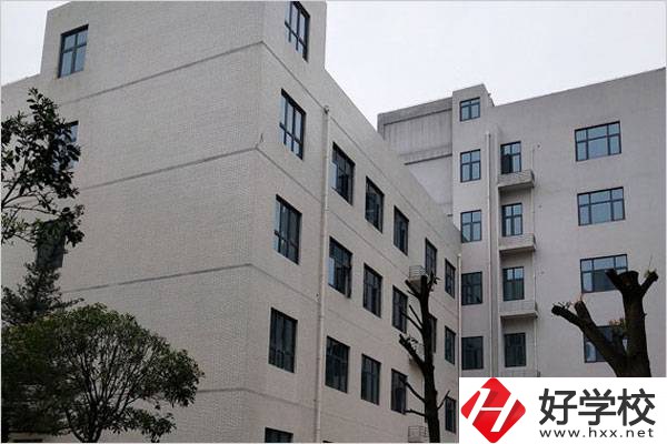 想學直播電商服務專業，湖南有哪些合適的學校？