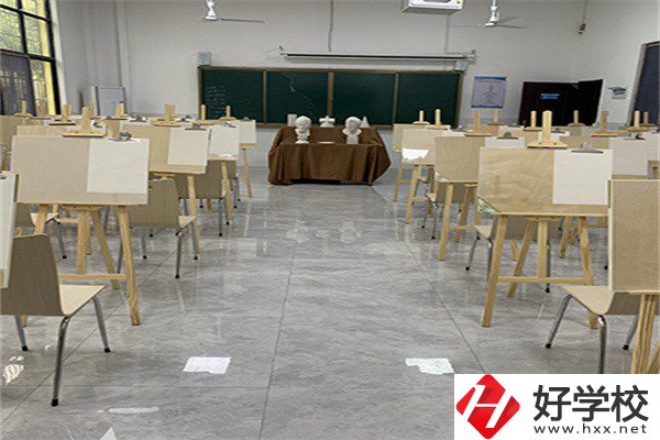 衡陽市鐵路運輸職業學校學費貴嗎？有哪些特色？