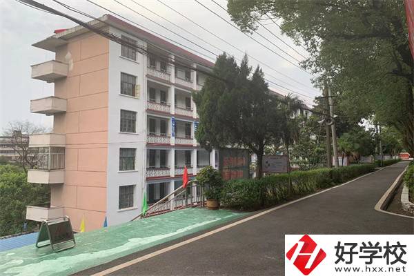株洲英泰軟件工程技術學校在哪里？辦學條件怎樣？