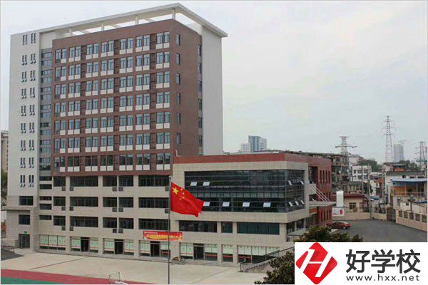 在湘潭，有哪些技校是公辦的？