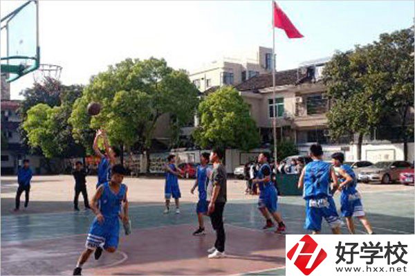 醴陵市淥江職業技術學校運動場