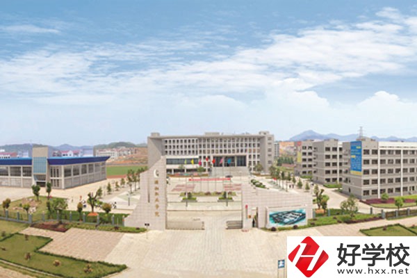 婁底市瀟湘職業學校中職部的辦學情況怎么樣？