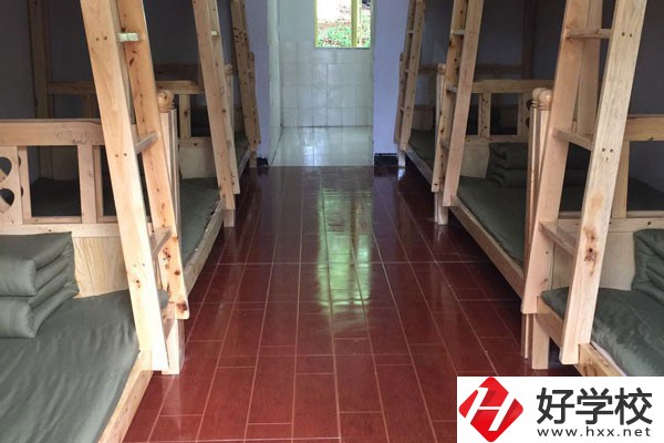 湘西涉外經濟職業學校宿舍 