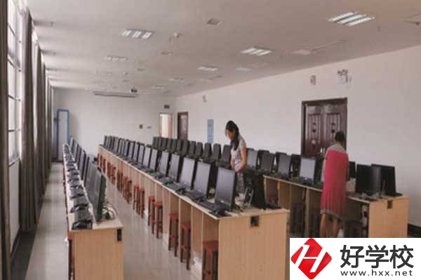 湘西州經濟貿易學校有哪些招生專業？