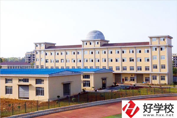 沅江市職業中等專業學校實訓室