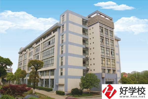 湘潭市工業貿易中等專業學校實訓樓