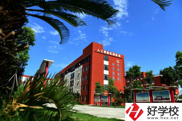 華容縣職業中專好不好？有什么推薦專業？