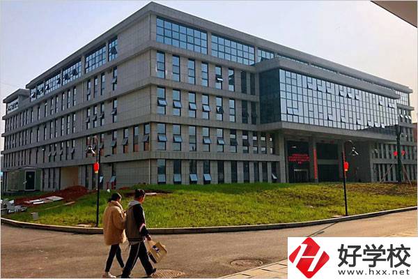 株洲市工業中等專業學校實訓樓
