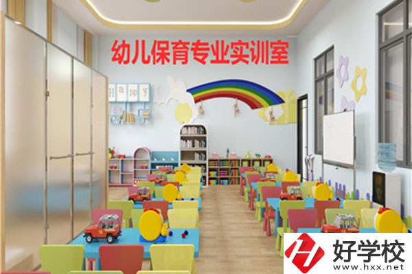 長沙市經開中等職業技術學校實訓室
