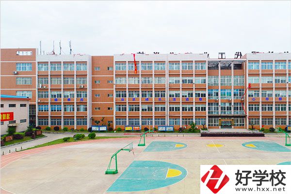 湖南護理學校有哪些專業？招生要求是什么？
