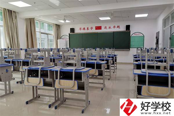 長沙康明中等職業學校教室