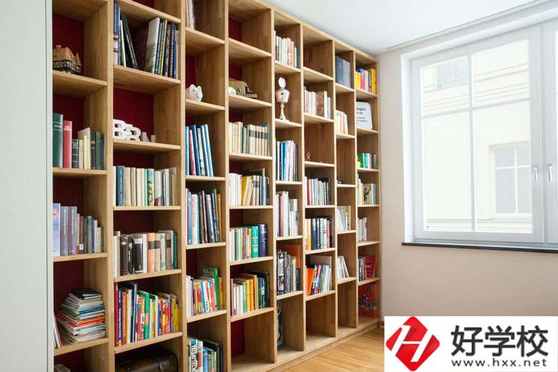 懷化鐵路職業中專學校怎么樣？地址多少？