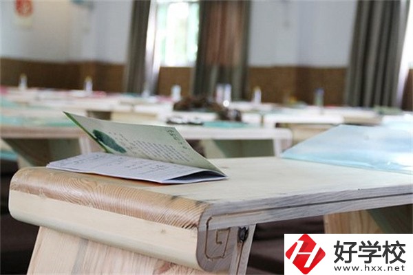 在張家界就讀的中專升為大專了，原來的學歷會提升嗎？