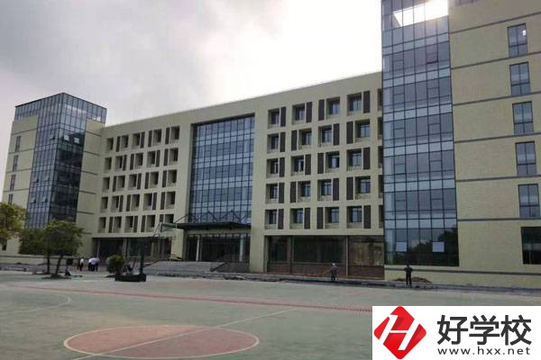 永州市工業貿易中等專業學校好不好?學費如何?