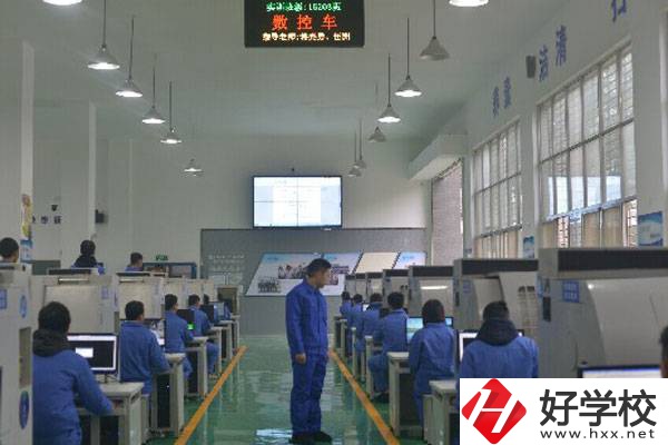 長沙高新技術工程學校開設了哪些專業？