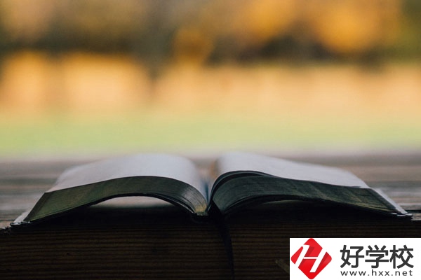 寧遠縣九峰職業中專學校好不好？宿舍怎么樣？