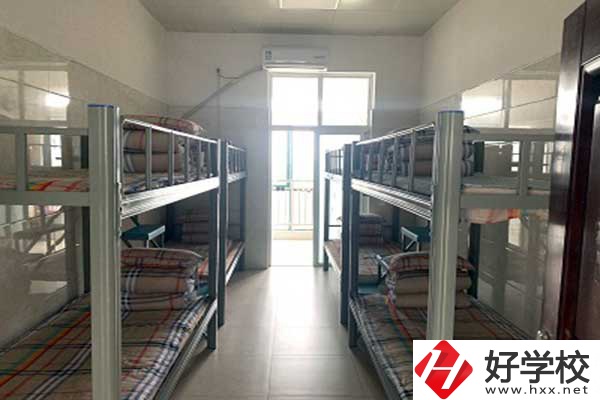 衡南縣職業中等專業學校宿舍