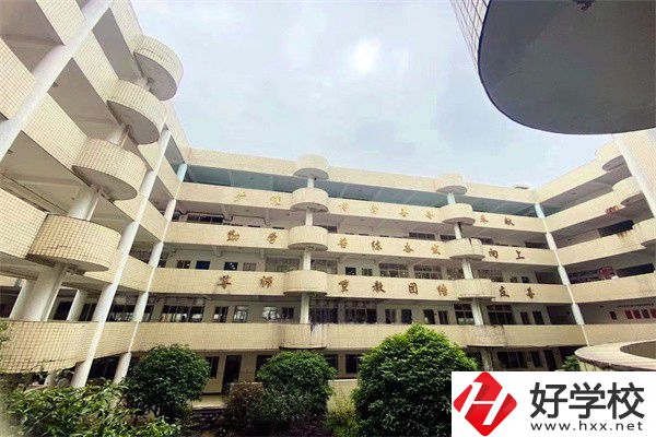 長沙音樂表演專業比較好的中職有哪些？學費貴嗎？