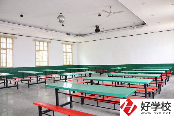 衡陽蔡倫科技中等職業學校如何?學費貴嗎?