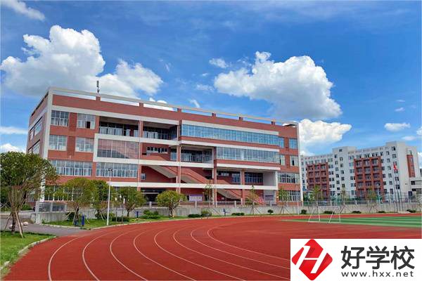 株洲市生物工程中等專業學校操場