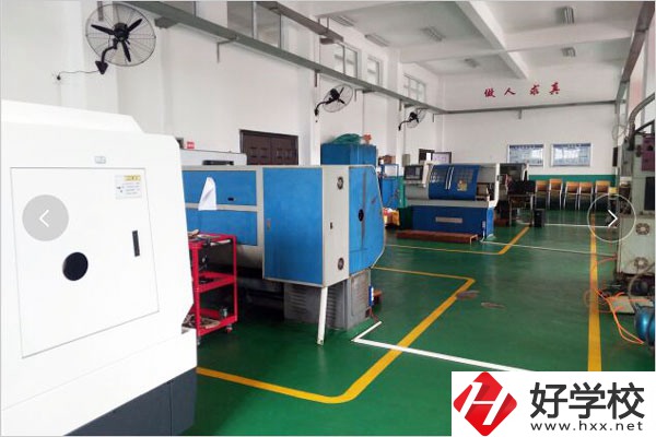 郴州綜合職業中專學校實訓室