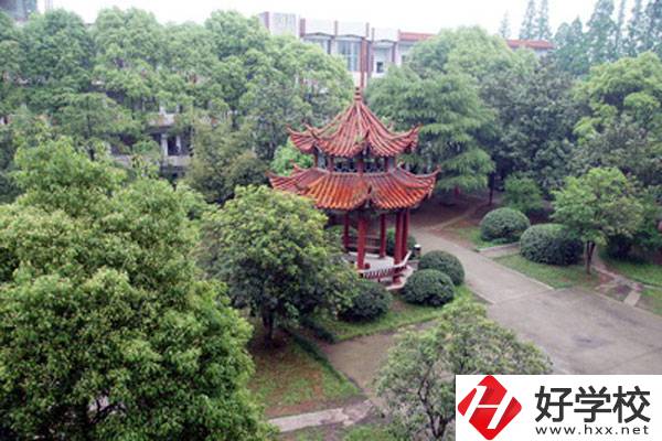 臨湘市職業中專1.jpg