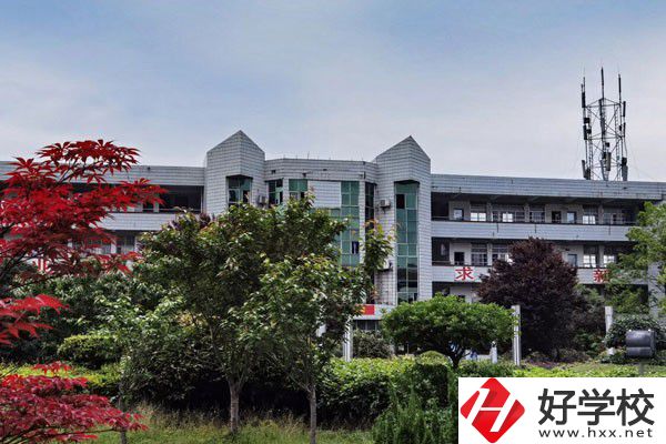 會同縣職業中專學校教學樓