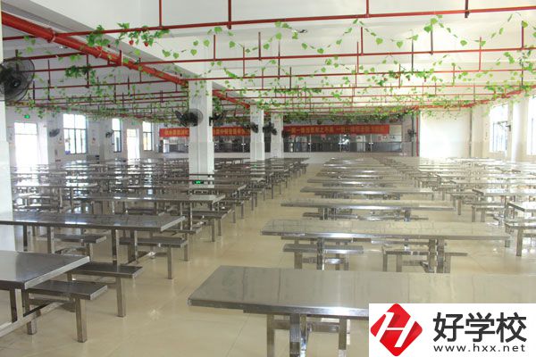 長沙湘都中等職業學校食堂