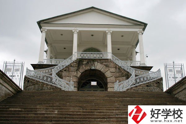 株洲排名靠前的重點中專推薦，學校師資力量如何？