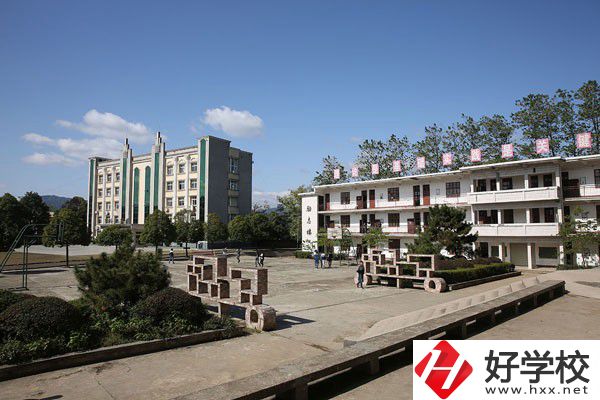溆浦縣職業中等專業學校專業有哪些？辦學條件怎么樣？
