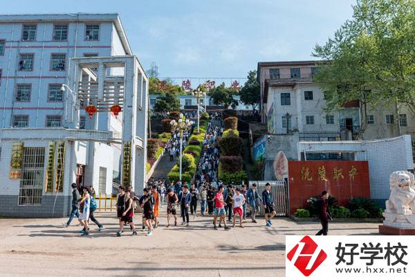 懷化有多少所中專？錄取條件是什么？
