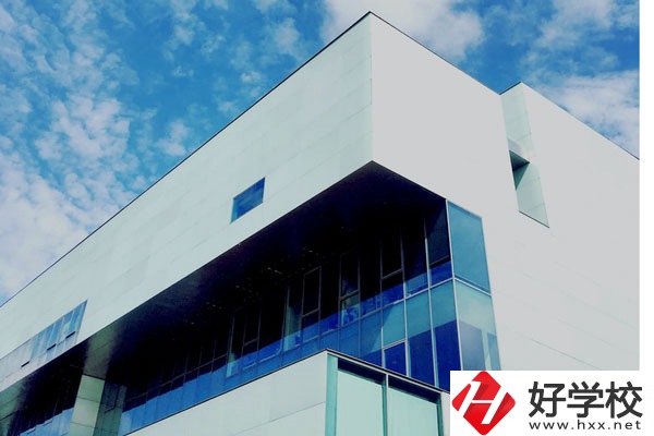 桂陽縣職業技術教育學校招生辦電話是什么？