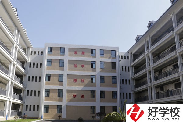 保靖縣中等職業技術學校教學樓