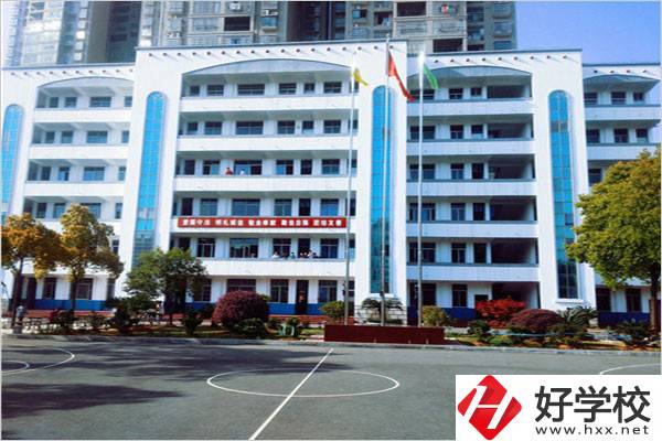 益陽市四通電腦中等專業學校教學樓