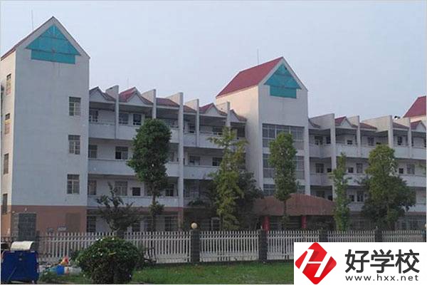 岳陽市通達職業技術學校實訓樓