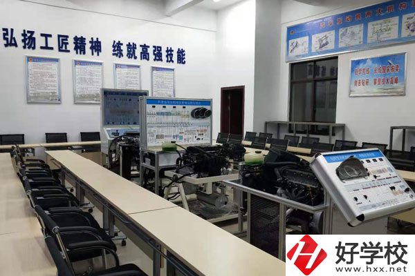 永州市工業貿易中等專業學校好不好？