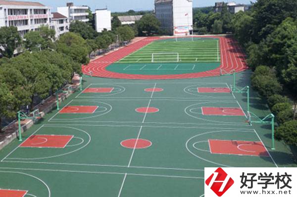益陽市綜合職業中等專業學校怎么樣?學費貴嗎?